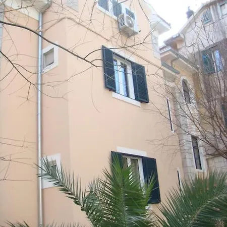Appartamento Brand New 2024 Garden View Spalato