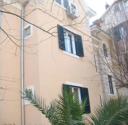 Lejlighed Brand New Garden View Split